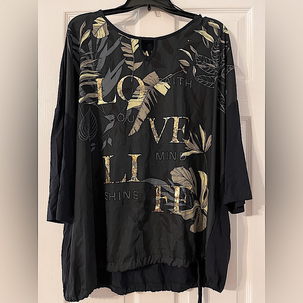 3/4 Navy Graphic Blouse, XXL NEW